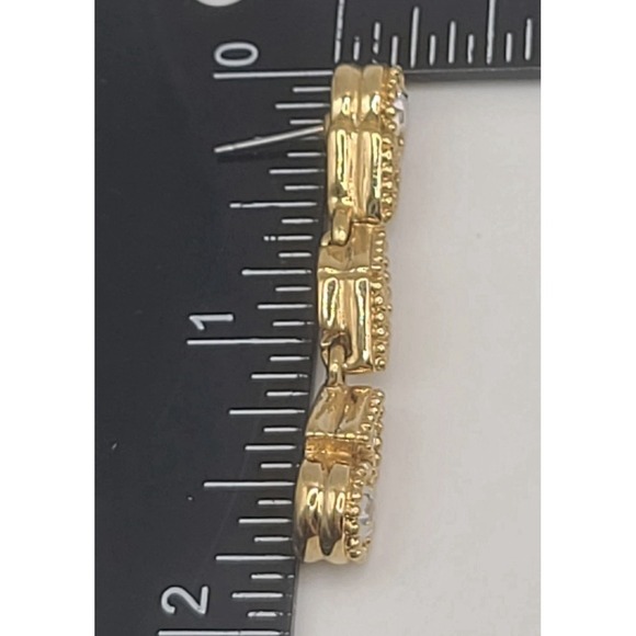 Vintage Swarovski Earrings Rhinestone Dangle Gold Tone Swan Pierced Crystal - Picture 5 of 5